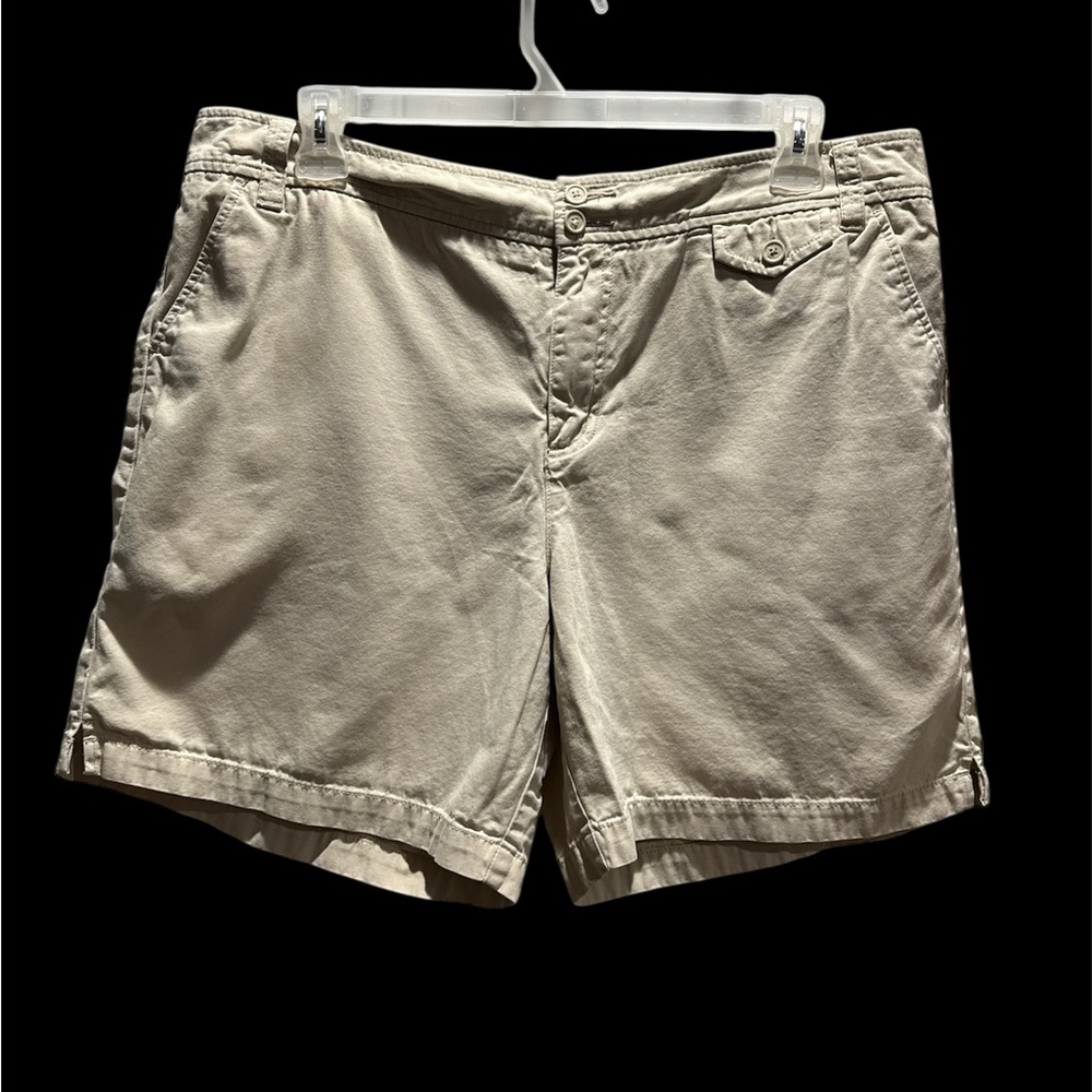 Venezia Women's Tan Shorts Size 20